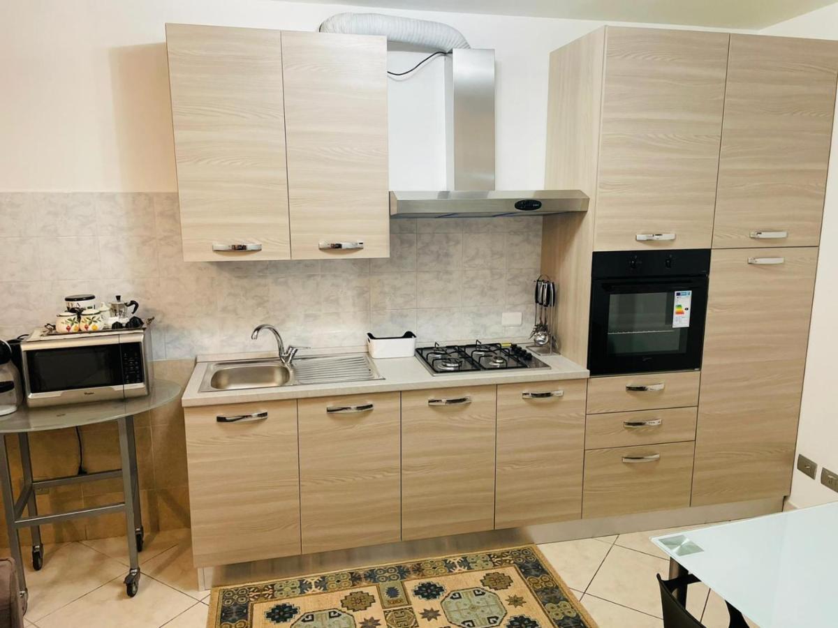 Ferienwohnung Casa Dei Fiori 3 Somma Lombardo Exterior foto