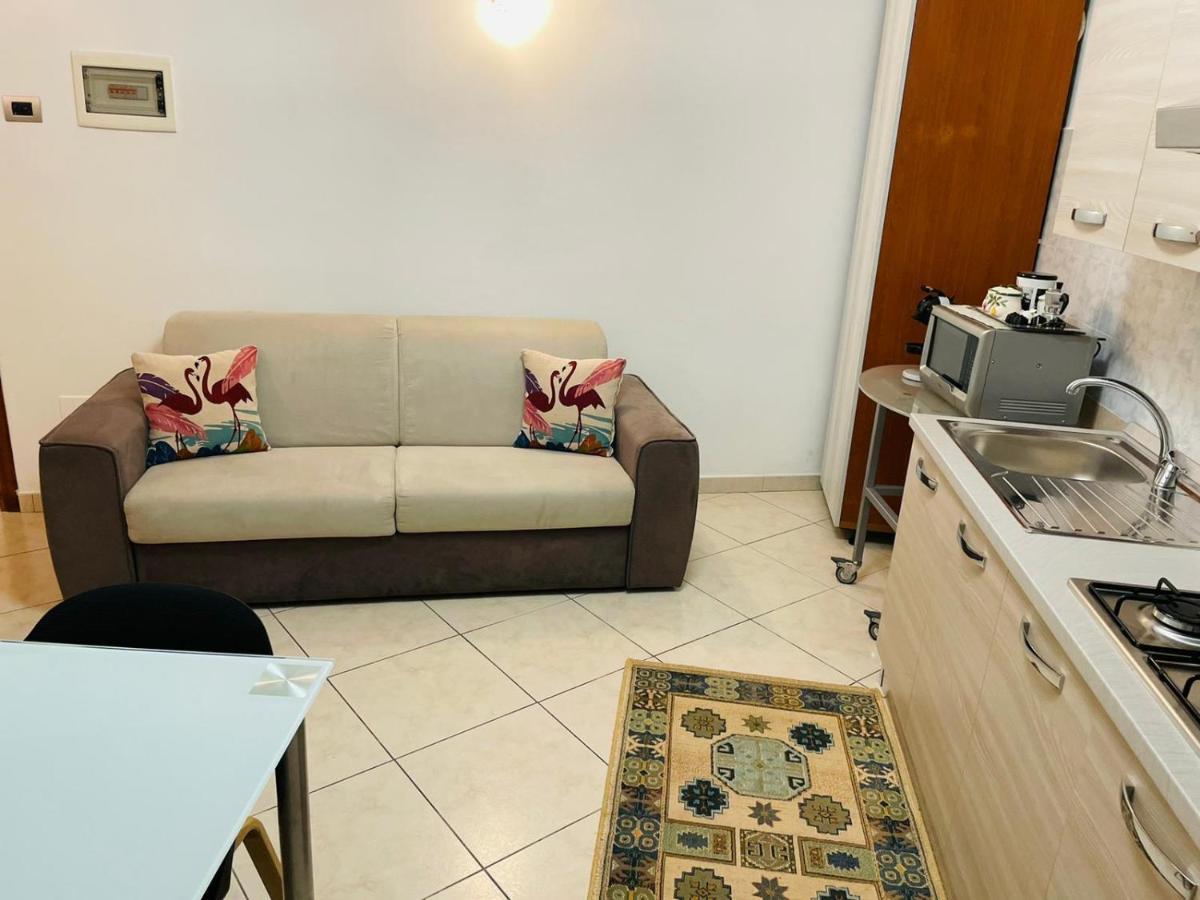 Ferienwohnung Casa Dei Fiori 3 Somma Lombardo Exterior foto